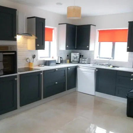 Дом отдыха Bell View Sheeps Head By Trident Homes